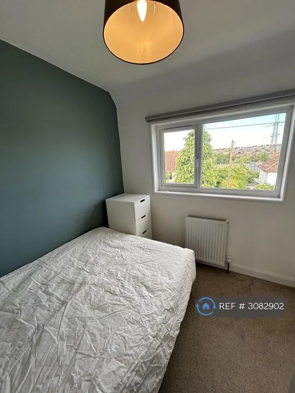 4 bedroom semi-detached house for rent