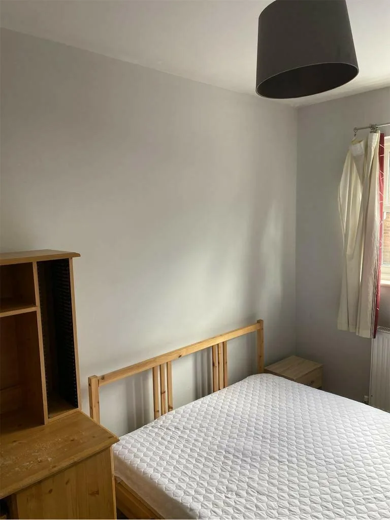 6 bedroom terraced house for rent