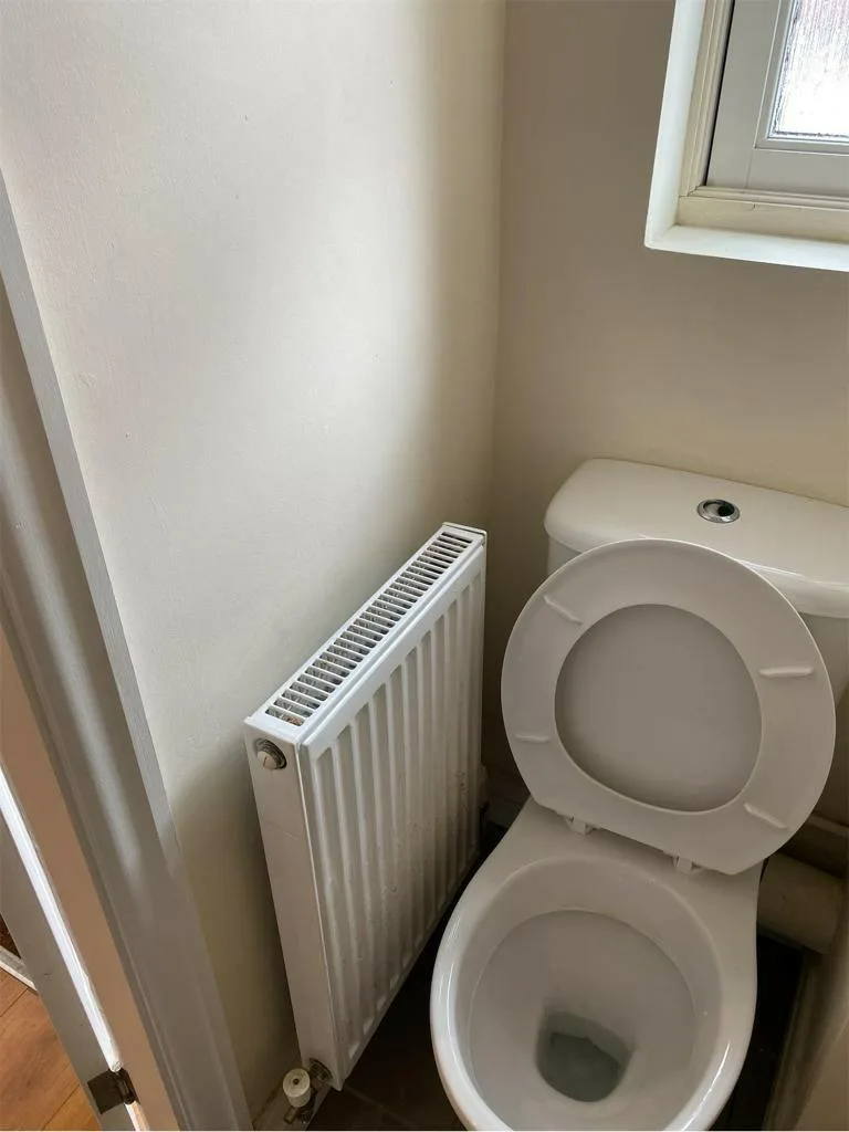 6 bedroom terraced house for rent