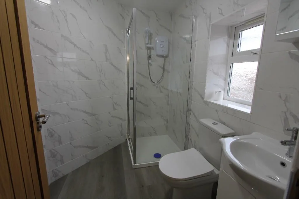4 bedroom flat for rent