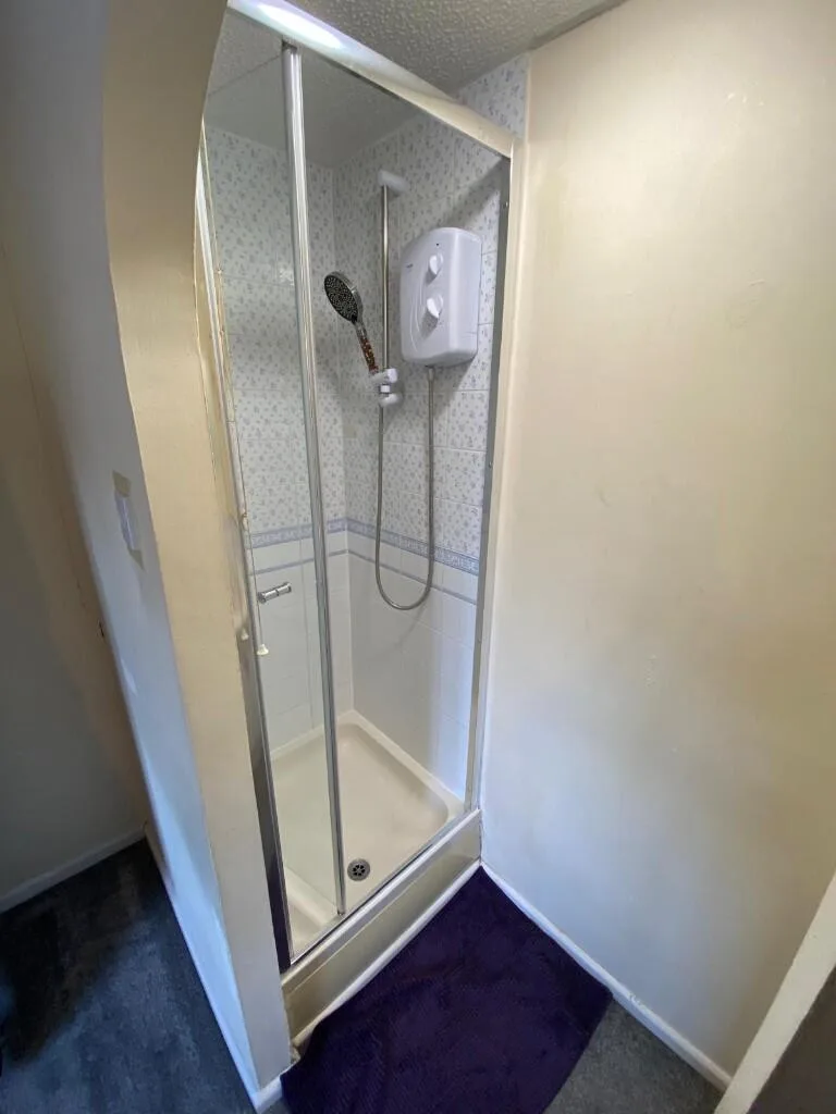 2 bedroom semi-detached house for rent
