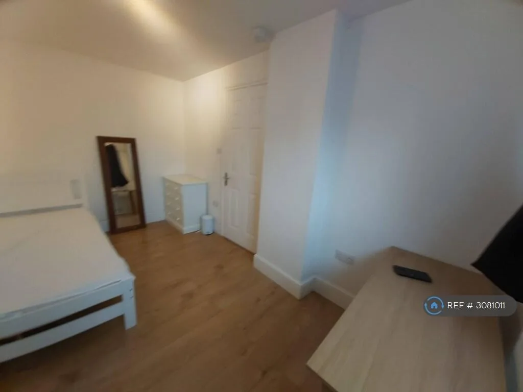 4 bedroom terraced house for rent