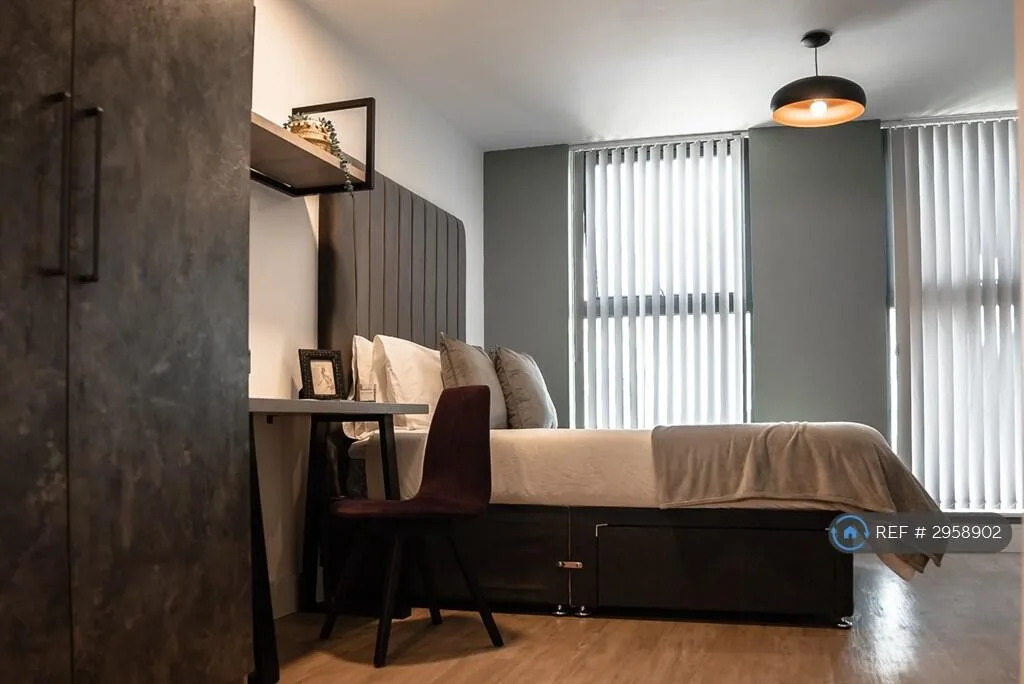 Studio flat for rent