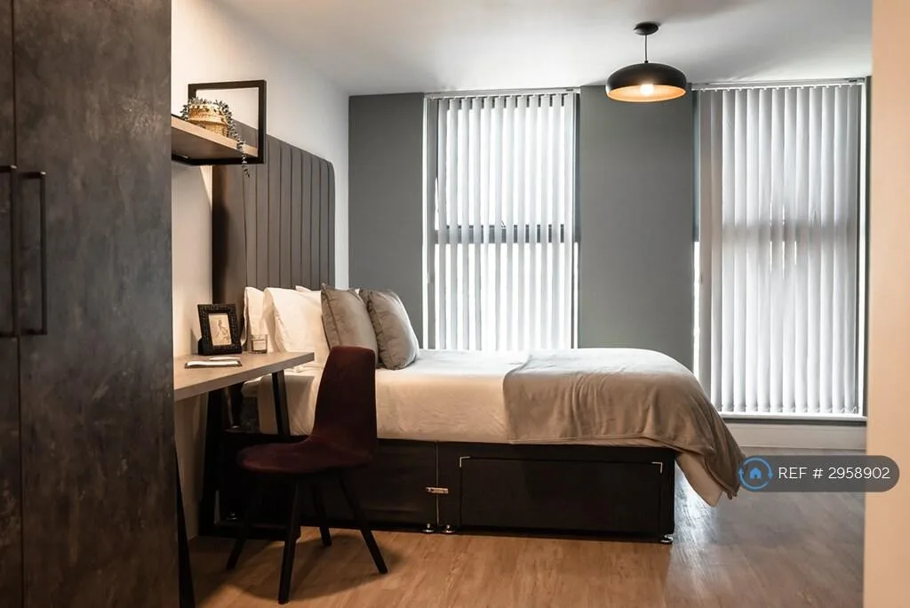 Studio flat for rent