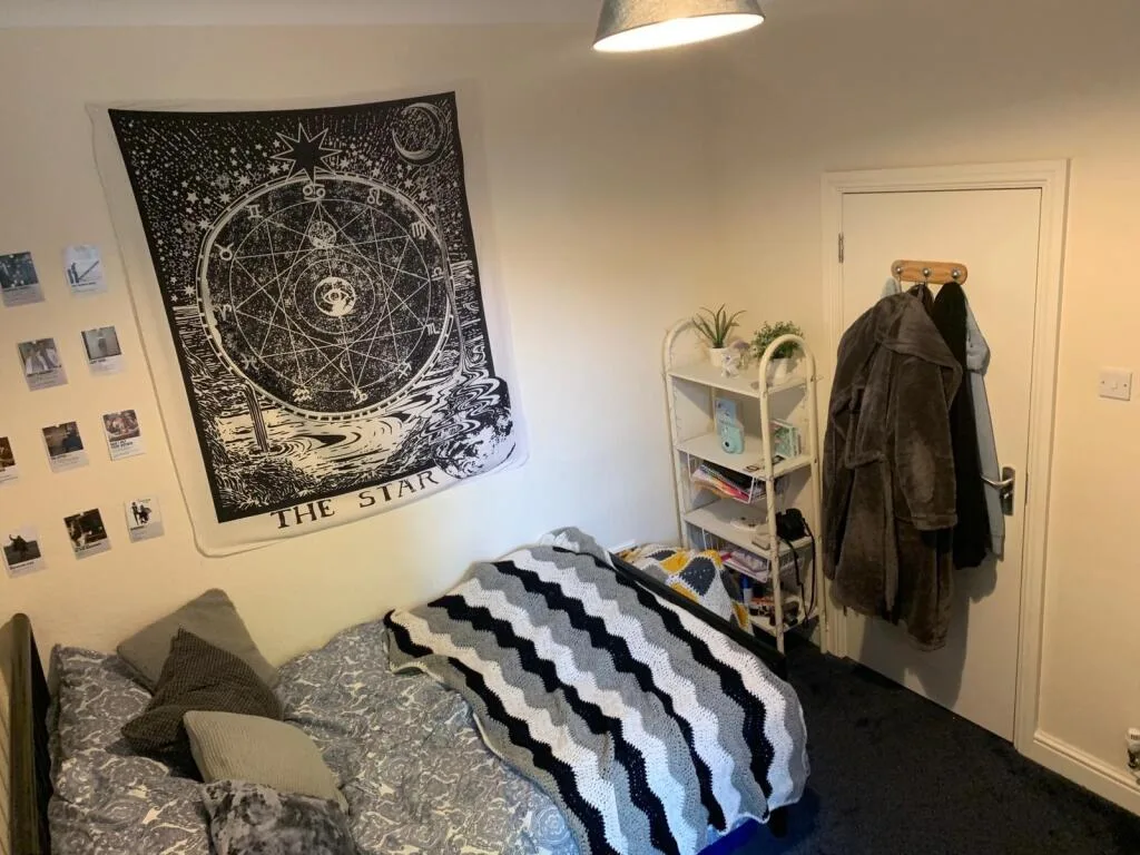 5 bedroom house for rent