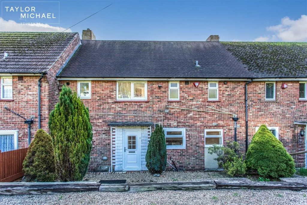 6 bedroom terraced house for rent