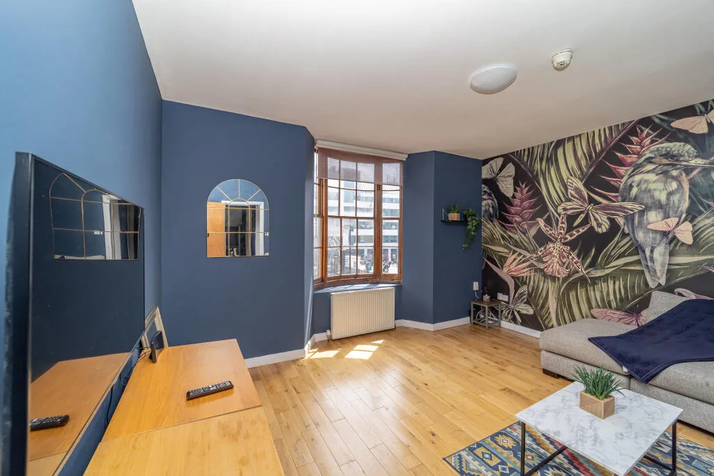 3 bedroom flat for rent