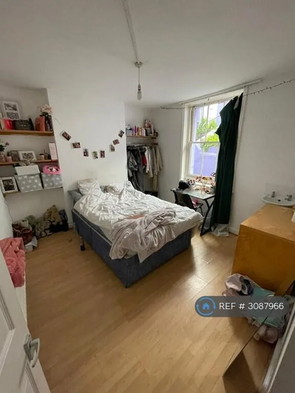 6 bedroom terraced house for rent