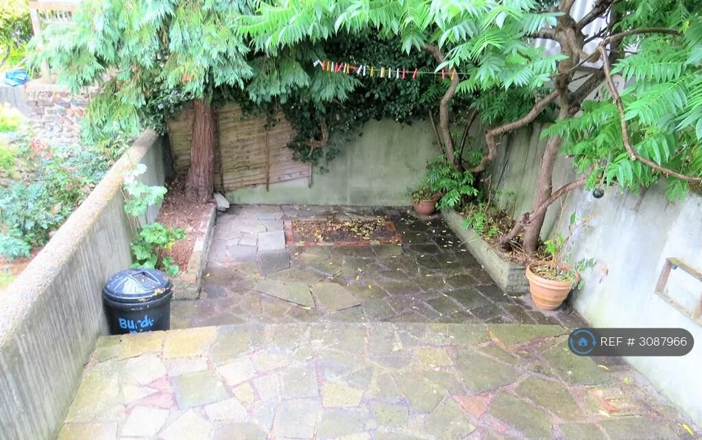 6 bedroom terraced house for rent