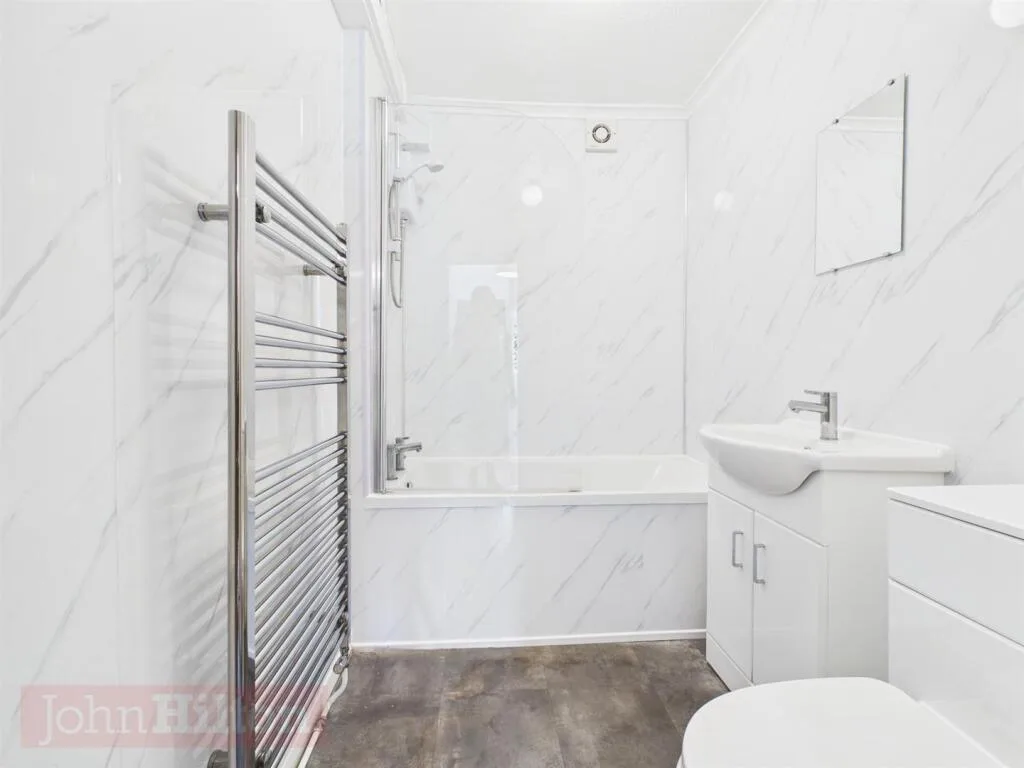 4 bedroom terraced house for rent