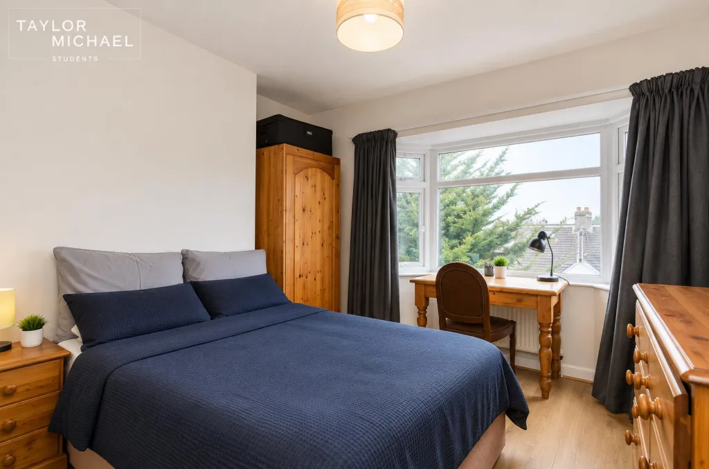 5 bedroom terraced house for rent