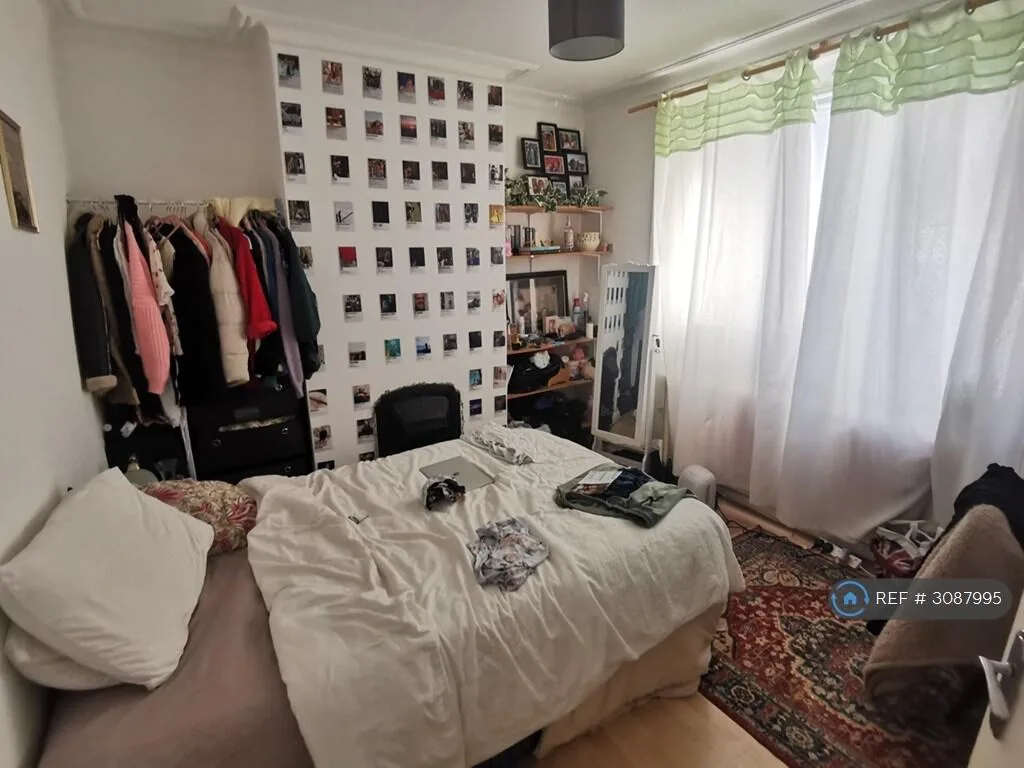 6 bedroom terraced house for rent