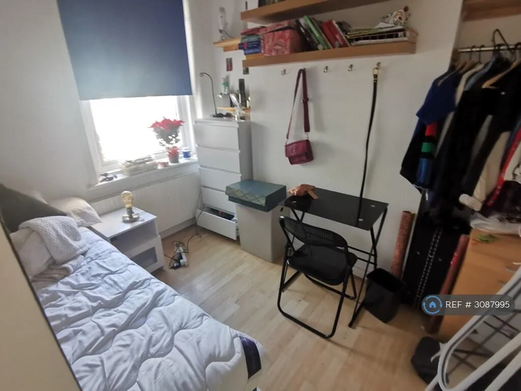6 bedroom terraced house for rent