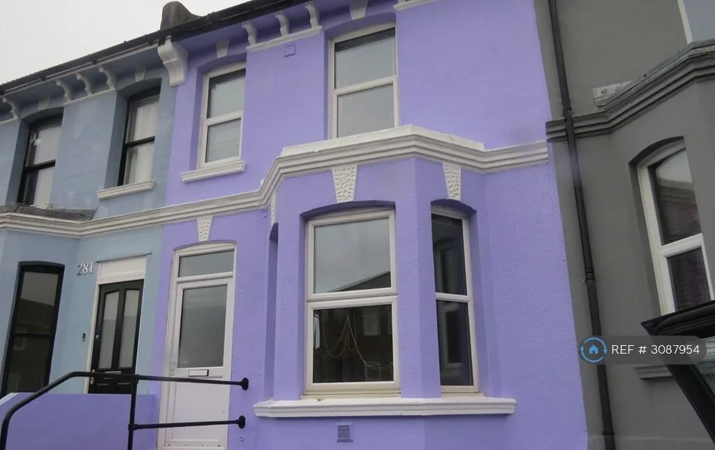 6 bedroom terraced house for rent