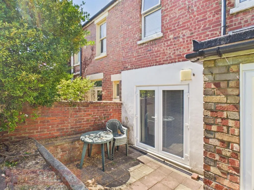 3 bedroom terraced house for rent