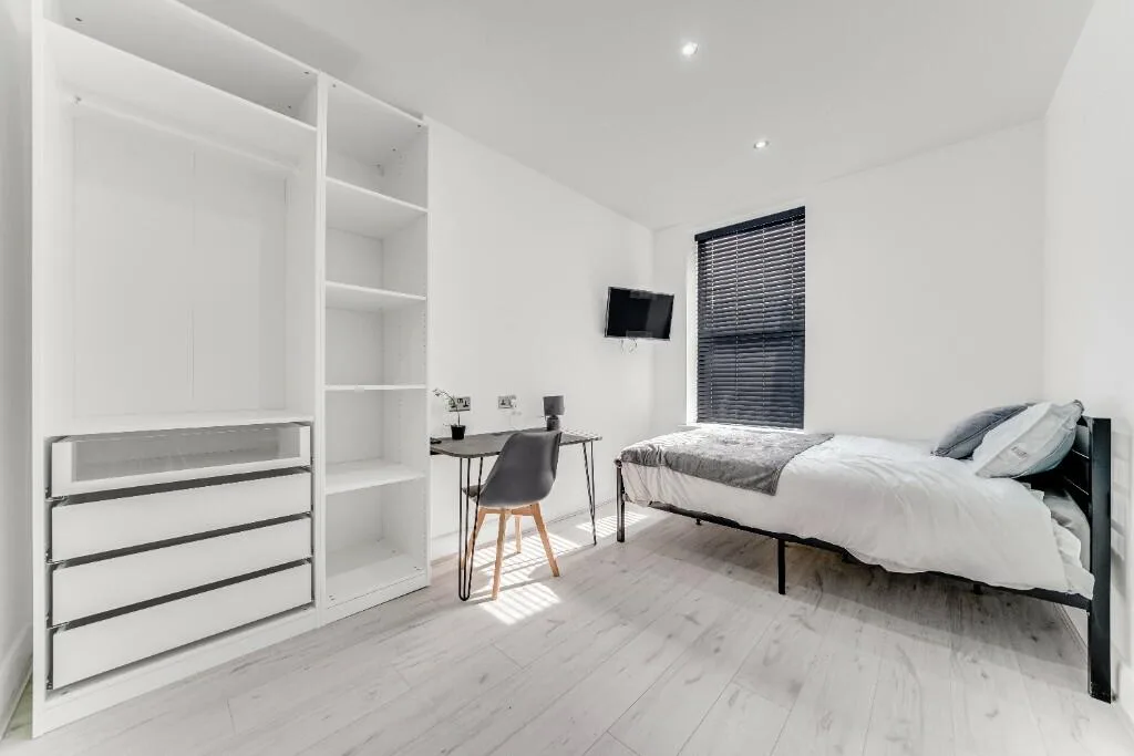 4 bedroom terraced house for rent