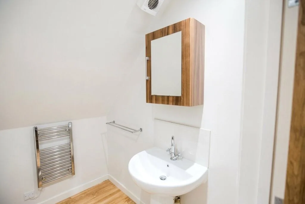 6 bedroom apartment for rent