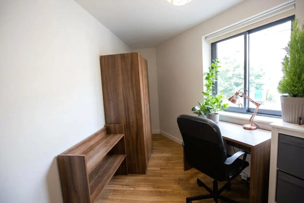6 bedroom apartment for rent