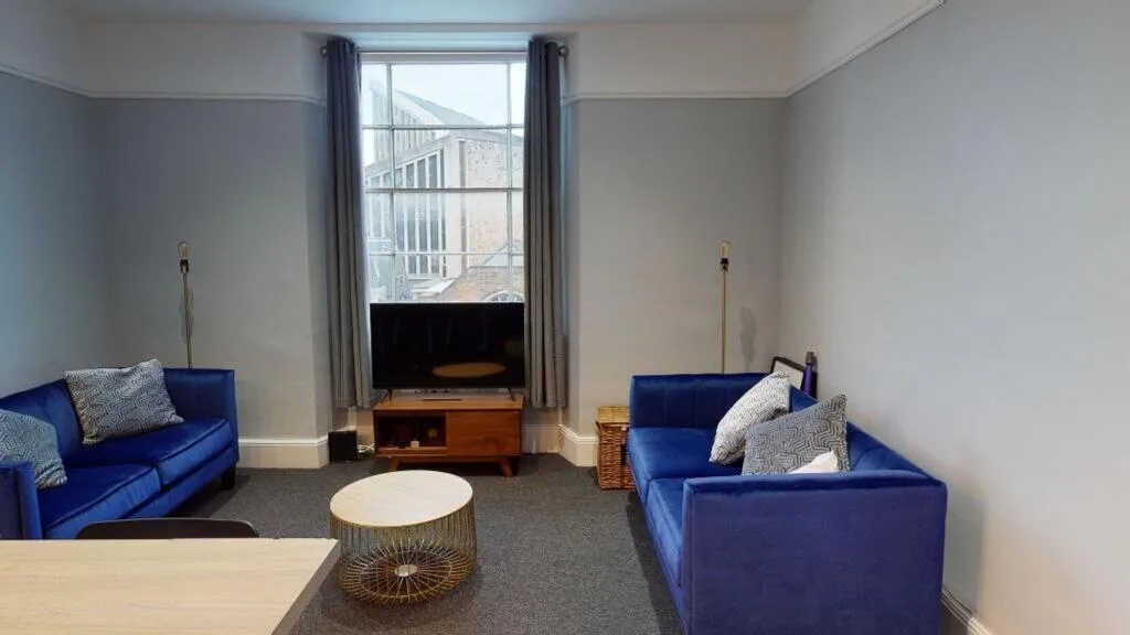 4 bedroom flat for rent