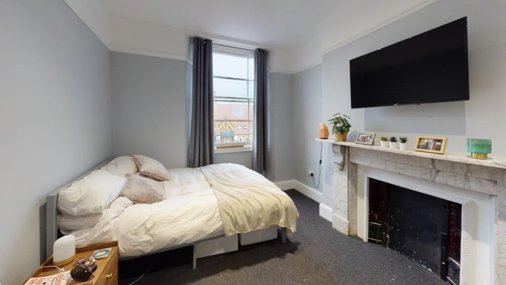 4 bedroom flat for rent