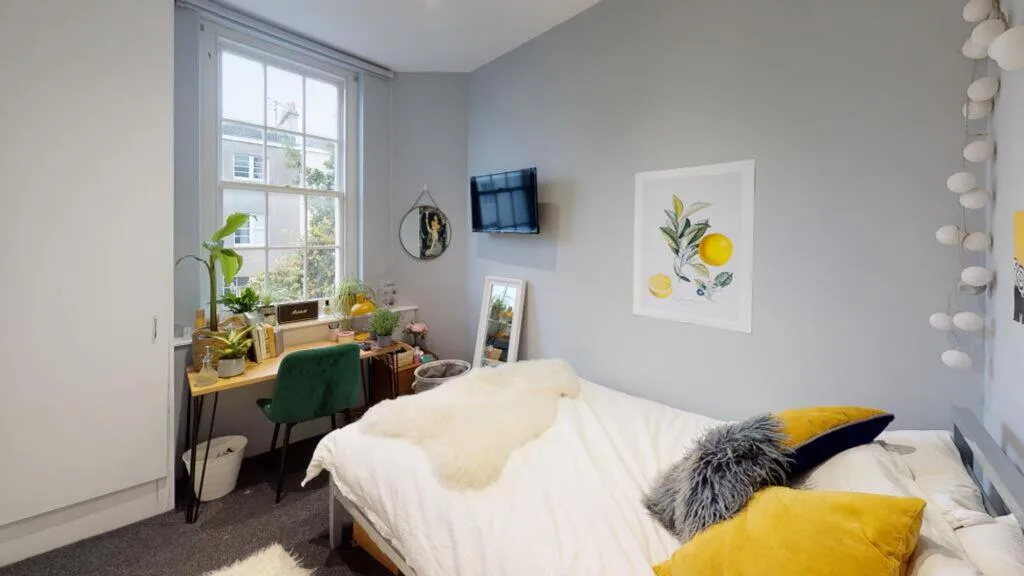 4 bedroom flat for rent