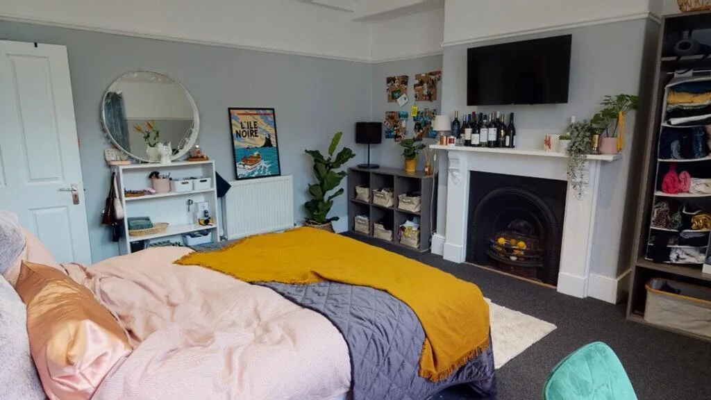 4 bedroom flat for rent