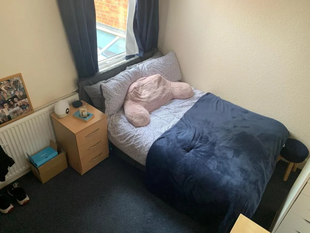 5 bedroom house for rent