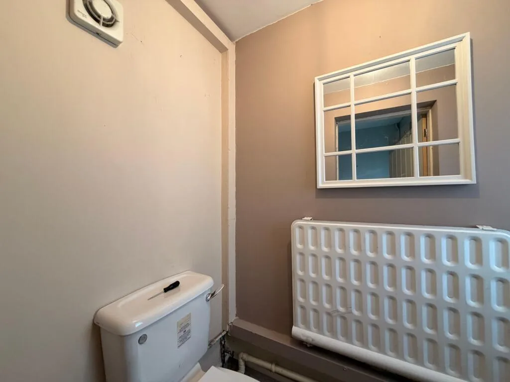 3 bedroom semi-detached house for rent