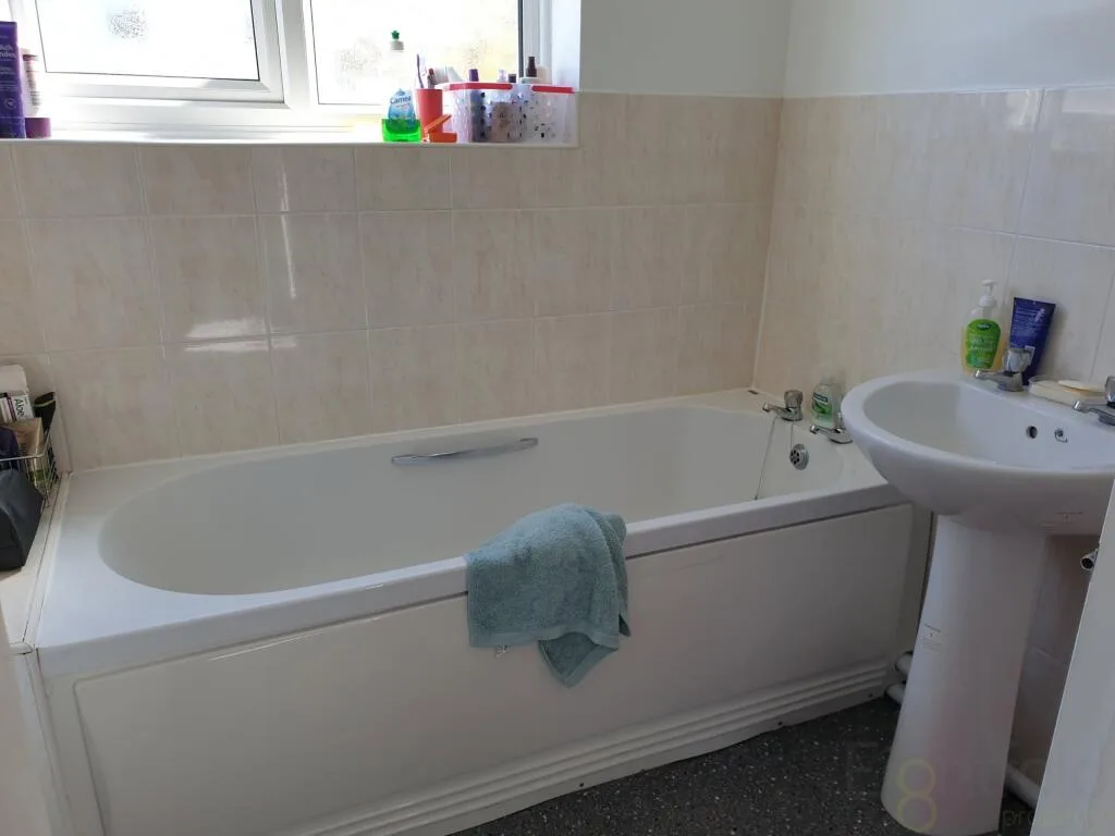 3 bedroom flat for rent
