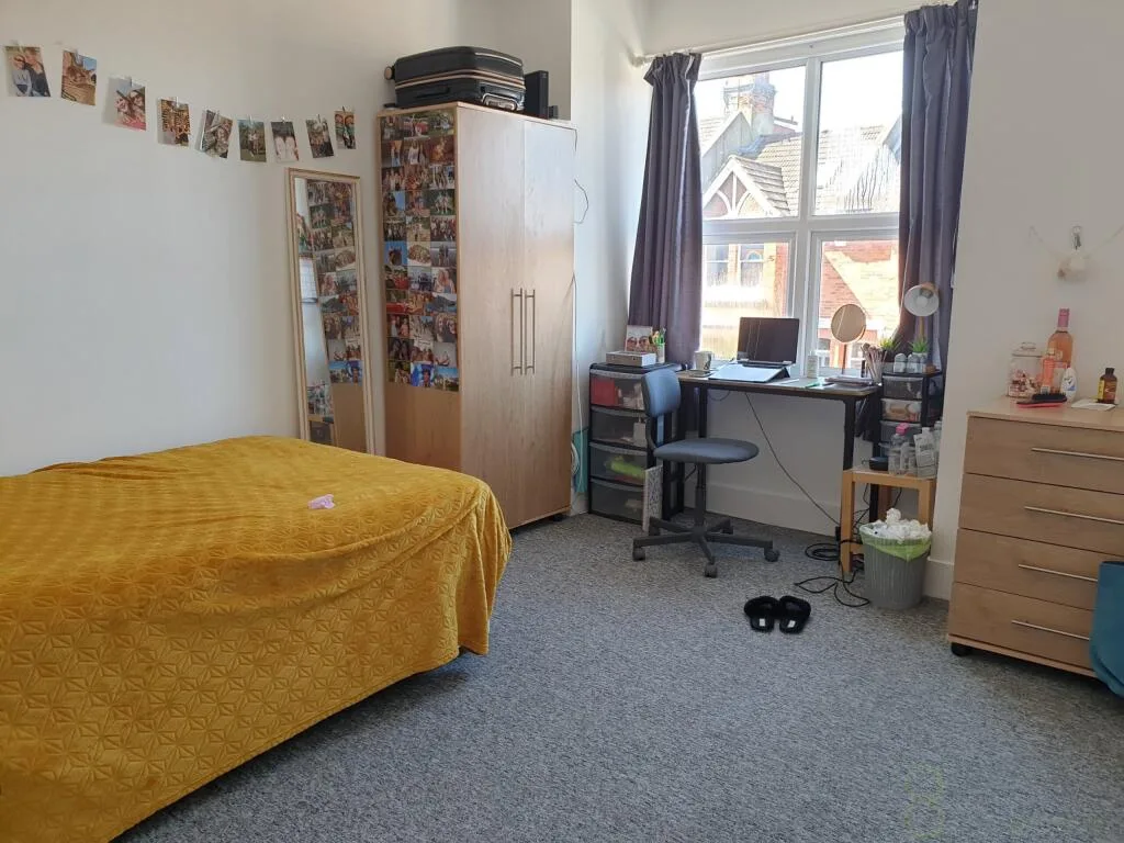 3 bedroom flat for rent