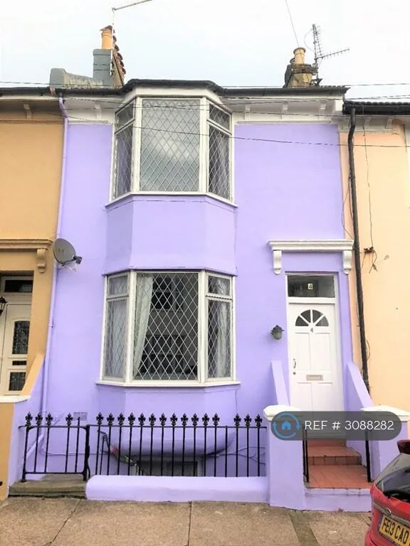 4 bedroom terraced house for rent