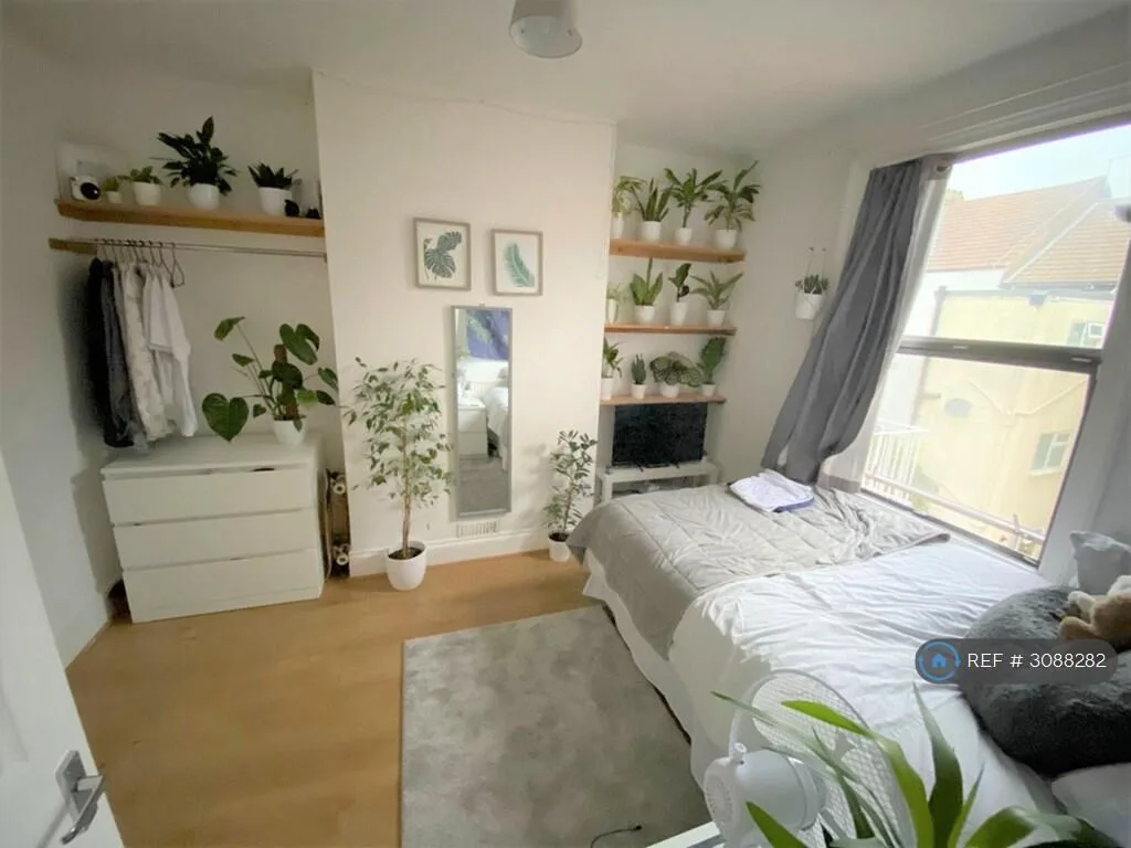 4 bedroom terraced house for rent
