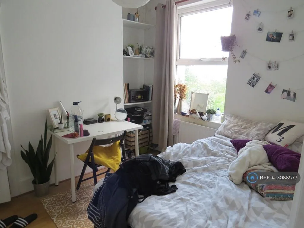 6 bedroom terraced house for rent