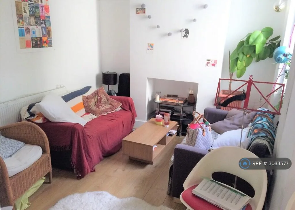 6 bedroom terraced house for rent