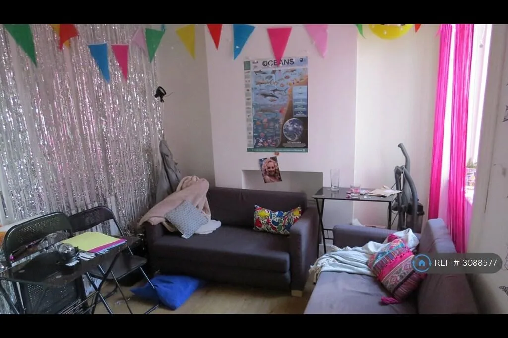 6 bedroom terraced house for rent