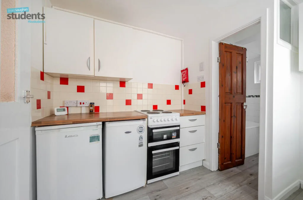 4 bedroom terraced house for rent