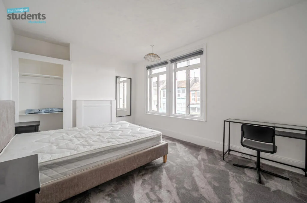 4 bedroom terraced house for rent