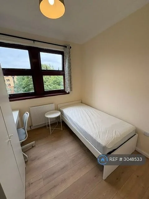 4 bedroom flat for rent