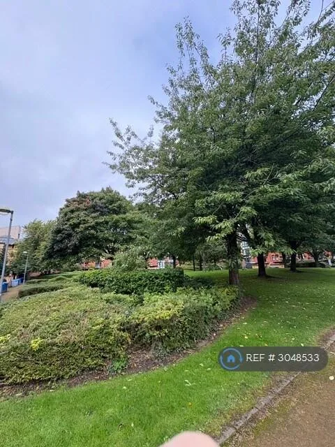4 bedroom flat for rent