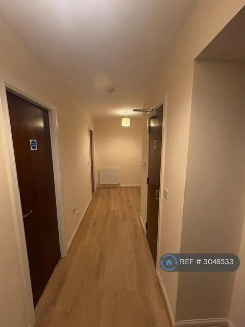4 bedroom flat for rent