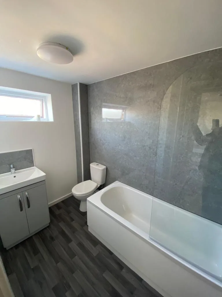 5 bedroom house for rent