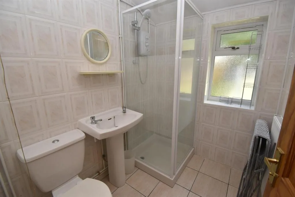 4 bedroom house for rent