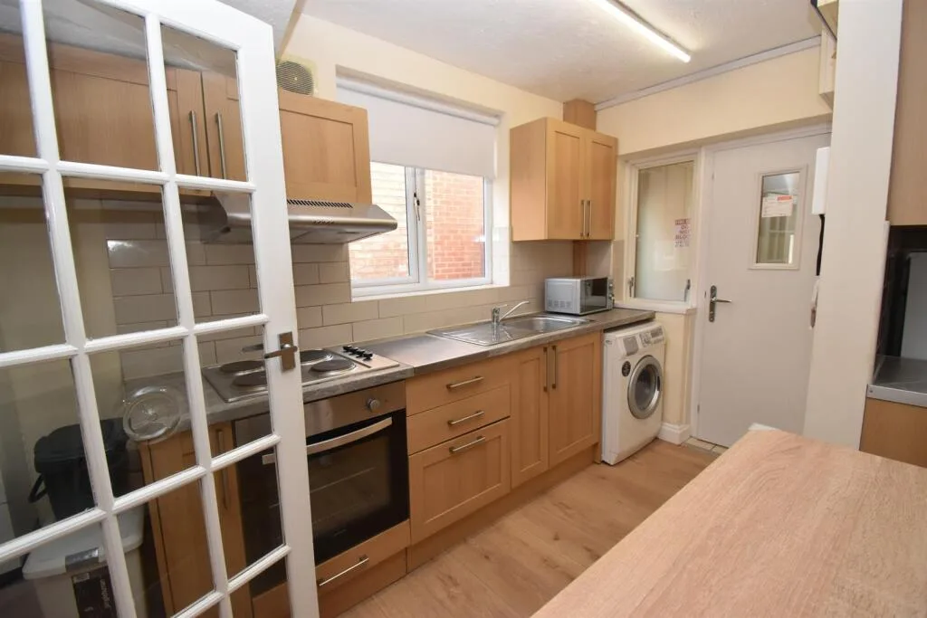 4 bedroom house for rent