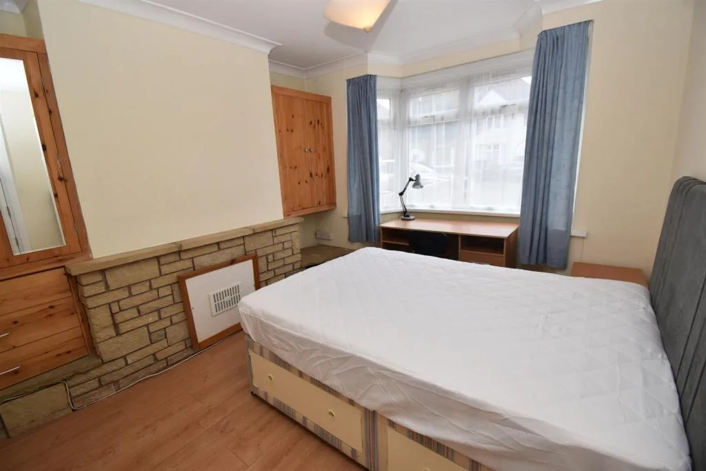4 bedroom house for rent