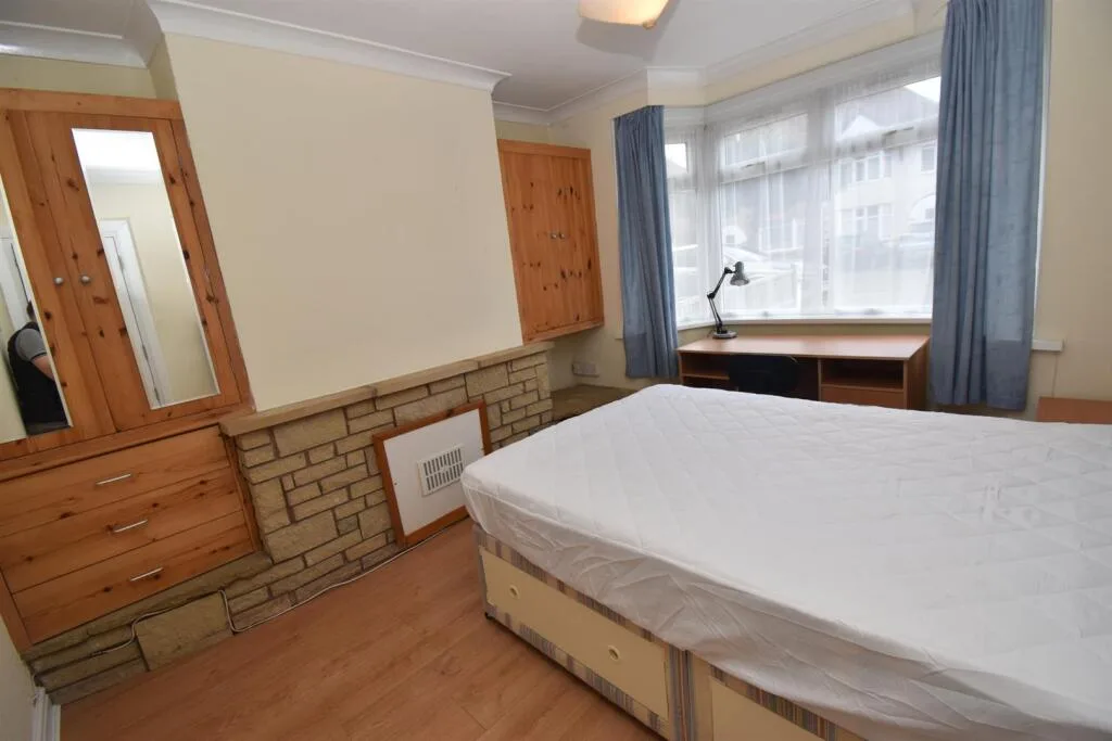 4 bedroom house for rent