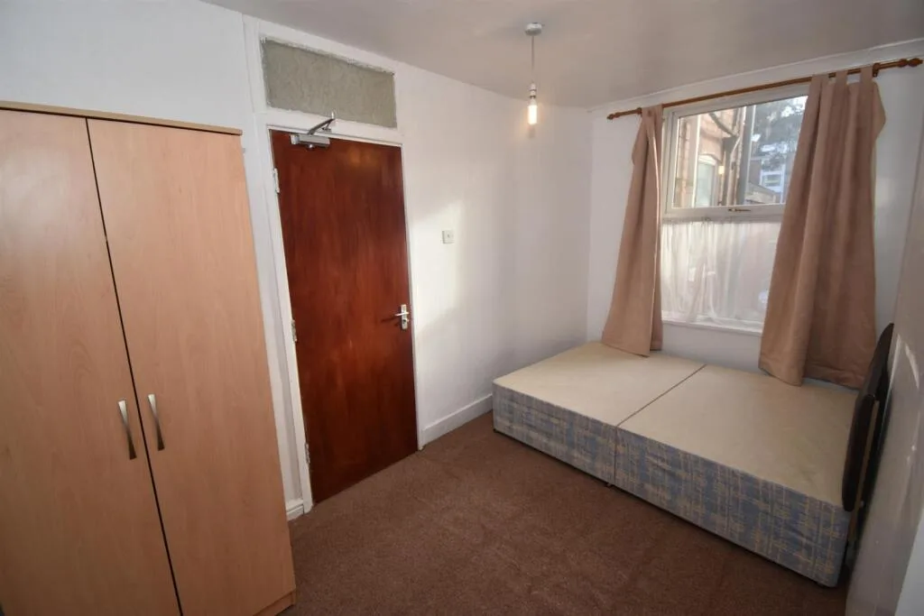 4 bedroom house for rent