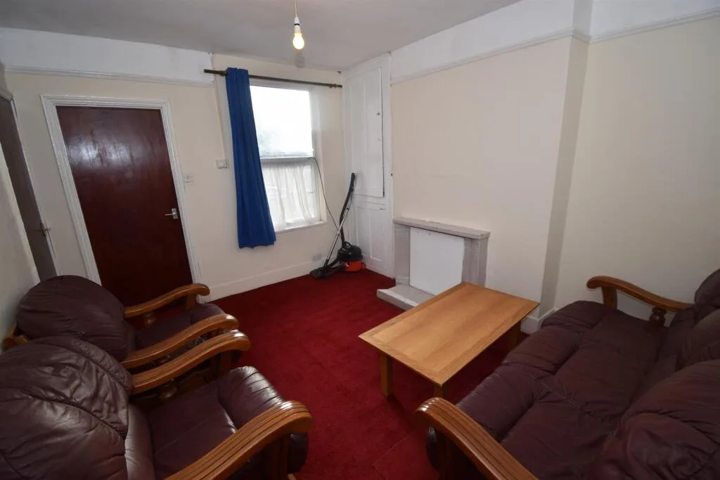 4 bedroom house for rent