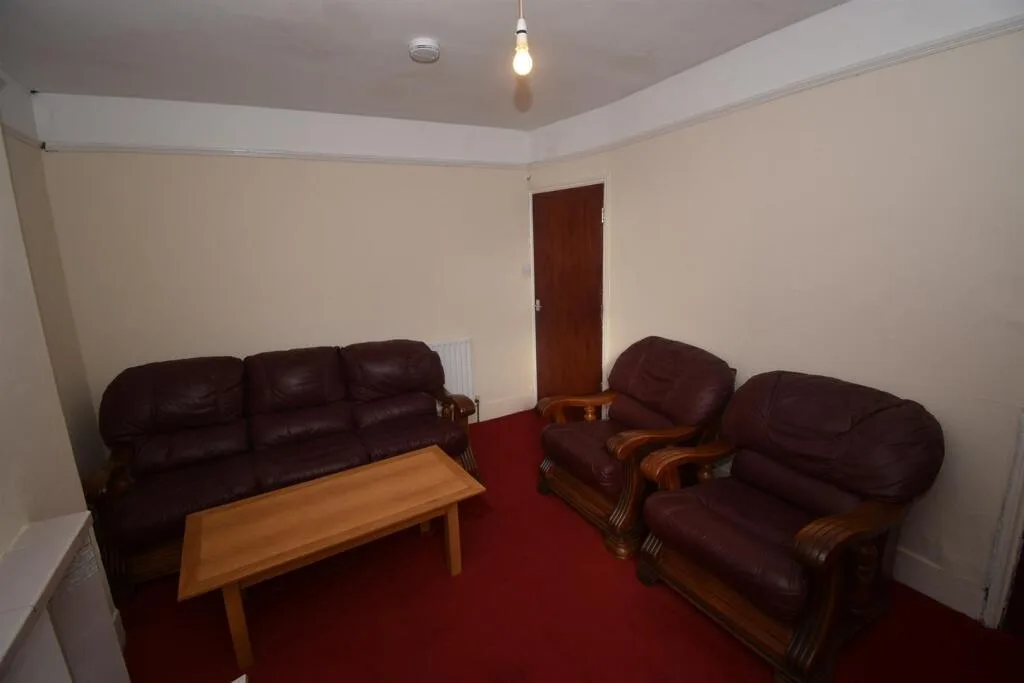 4 bedroom house for rent