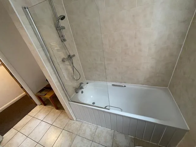 5 bedroom apartment for rent