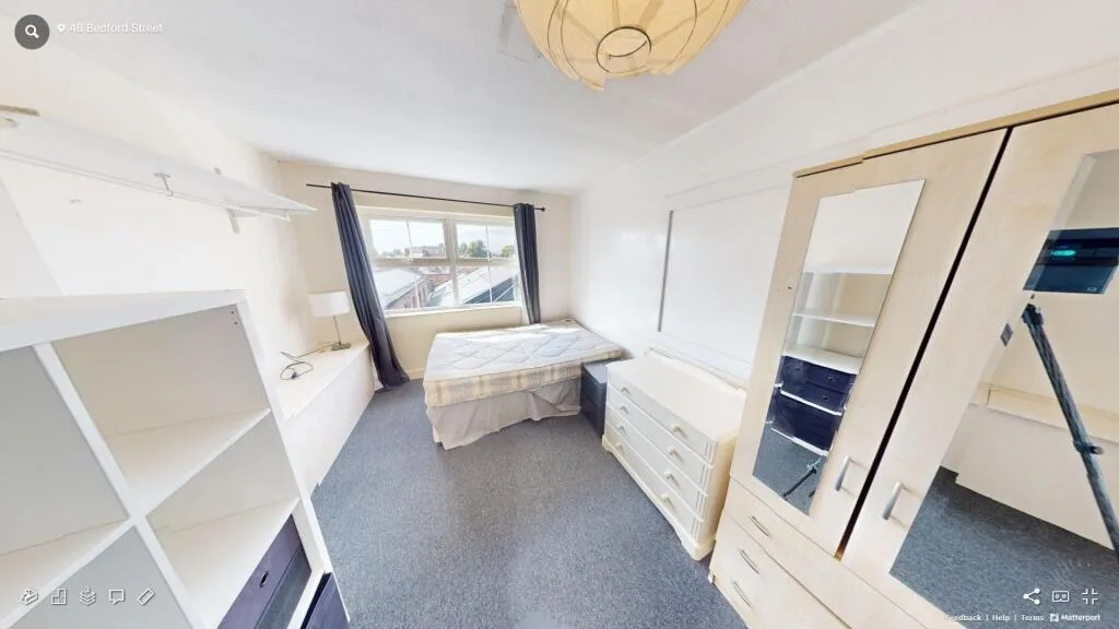 6 bedroom house for rent